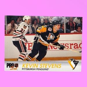 1992-93 NHL Pro Set Kevin Stevens Pittsburgh Penguins #140 Hockey Card